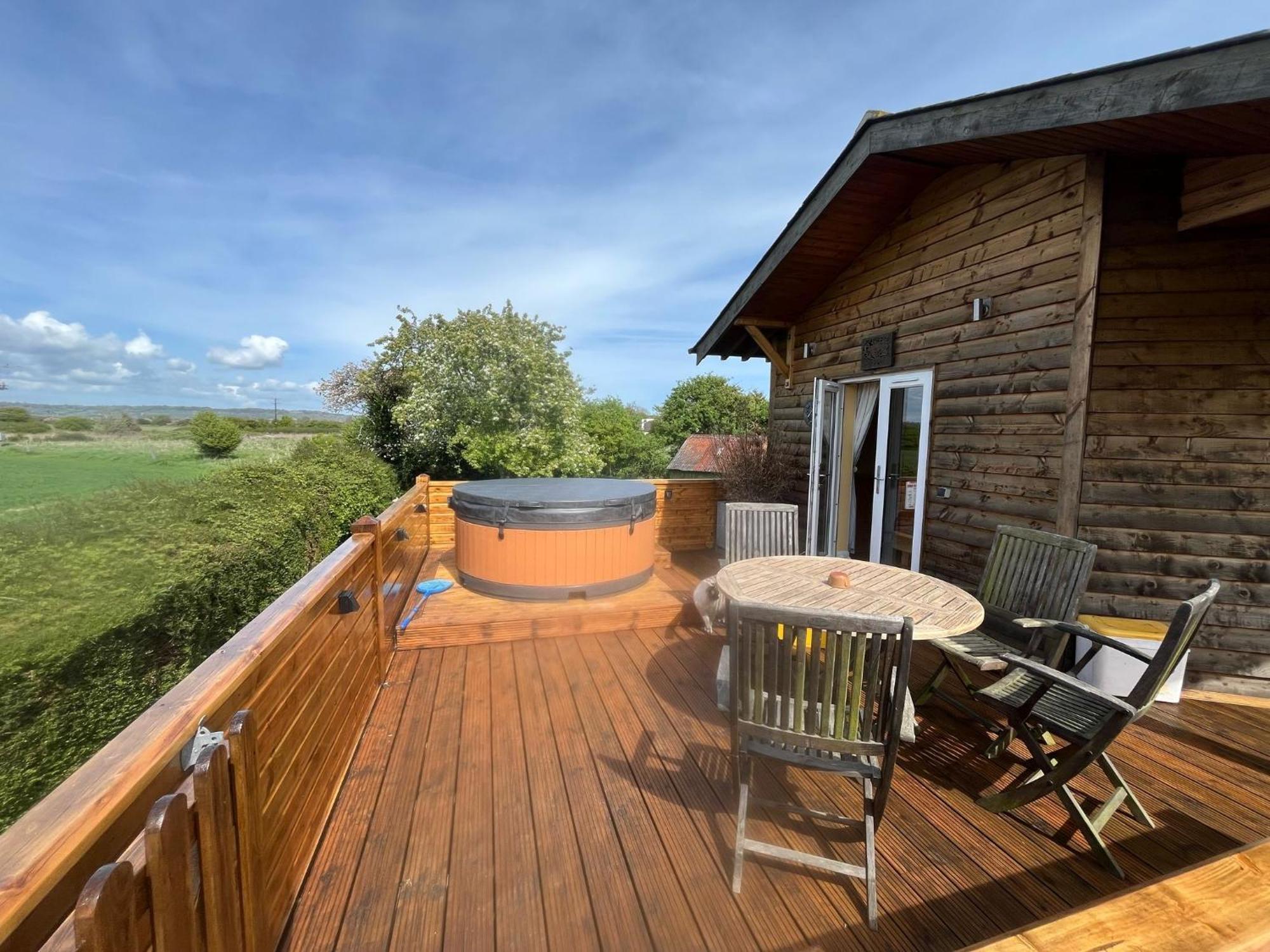Highfields Lodge Dymchurch Exterior photo